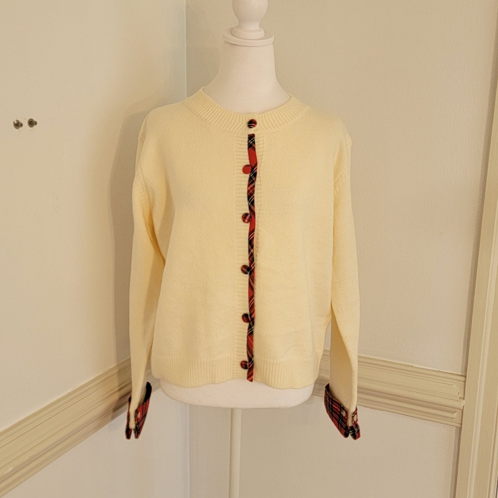Entro Cardigan Sweater Tartan Plaid Trim Button Front Preppy Holiday Women's S - Picture 2 of 10